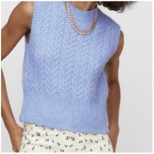Zara Sweater Vest M. Periwinkle